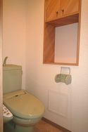 090624uleru-201-heya4.jpg