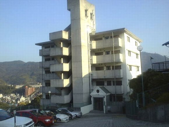 roarunishiyama -gaikan.jpg