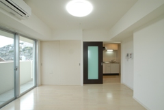 Abas-02-heya240-2.JPG