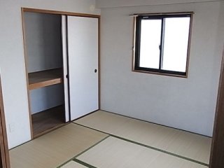 sanroiyaru302-heya10.JPG